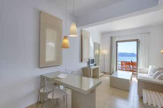 Hotel Lithos by Spyros & Flora photo 1