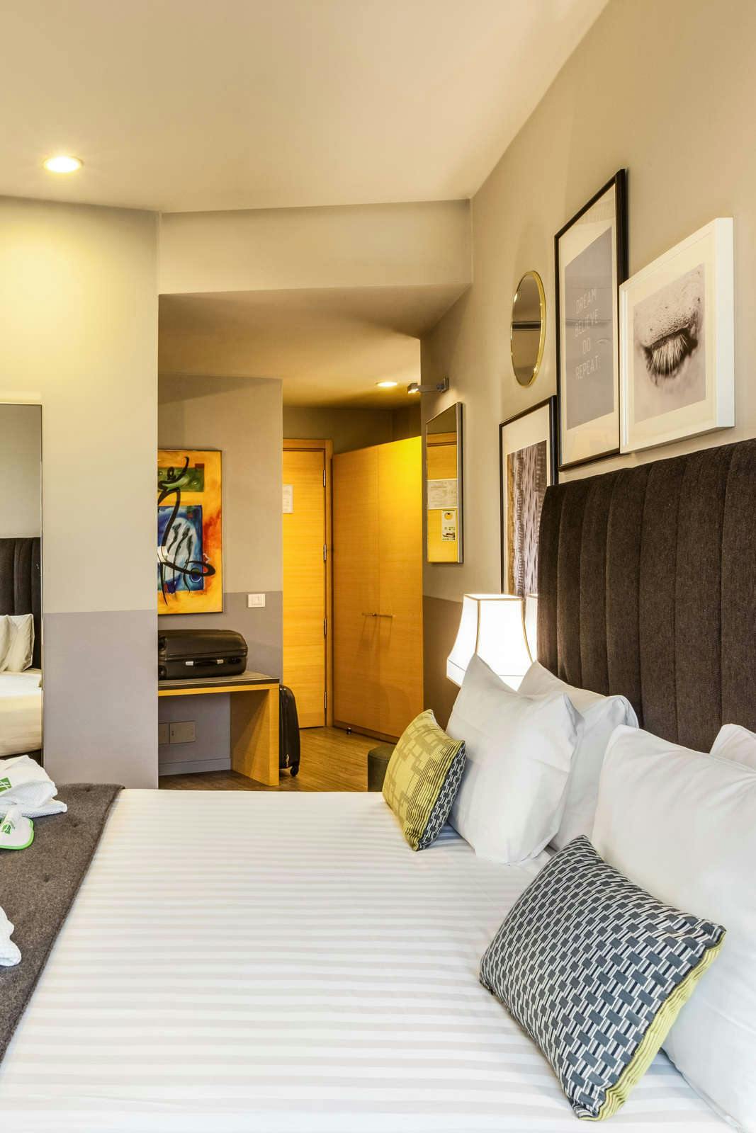 Hotel Holiday Inn Milan Garibaldi Station photo 4