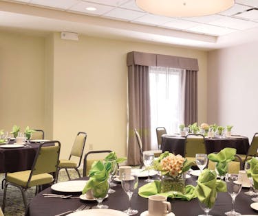 Hilton Garden Inn Akron Canton Airport Canton Hoteltonight