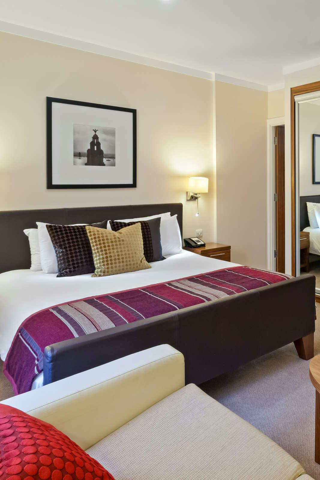 Hotel Staybridge Suites Liverpool photo 1