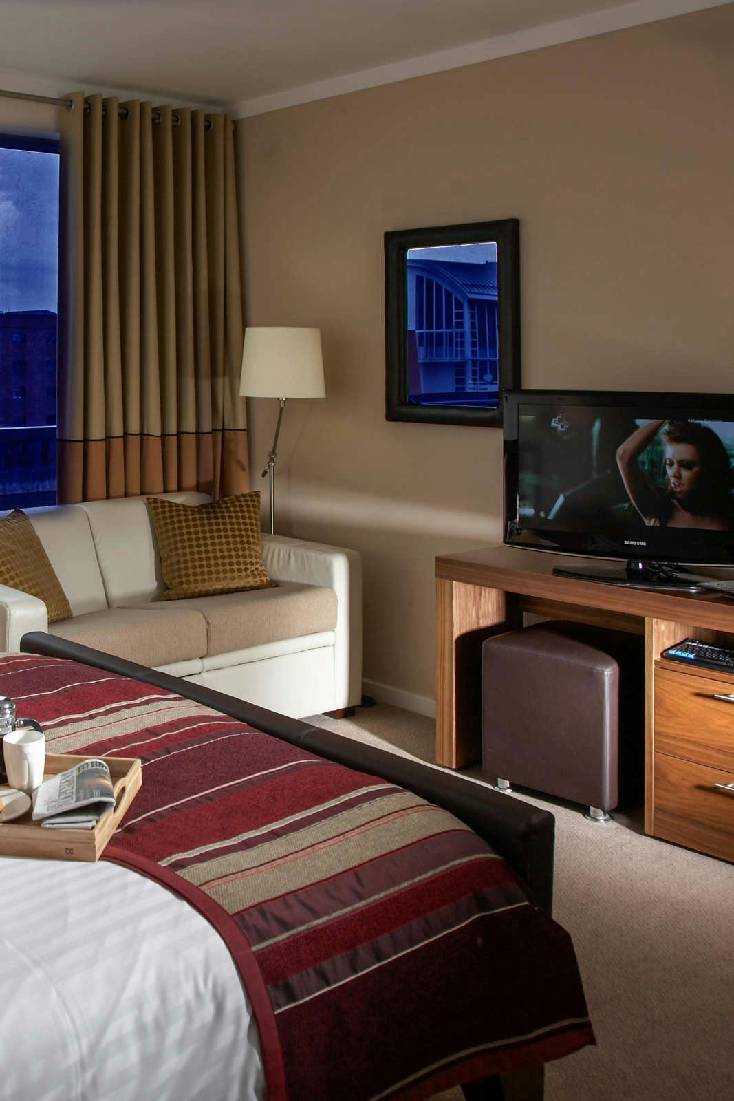 Hotel Staybridge Suites Liverpool photo 4