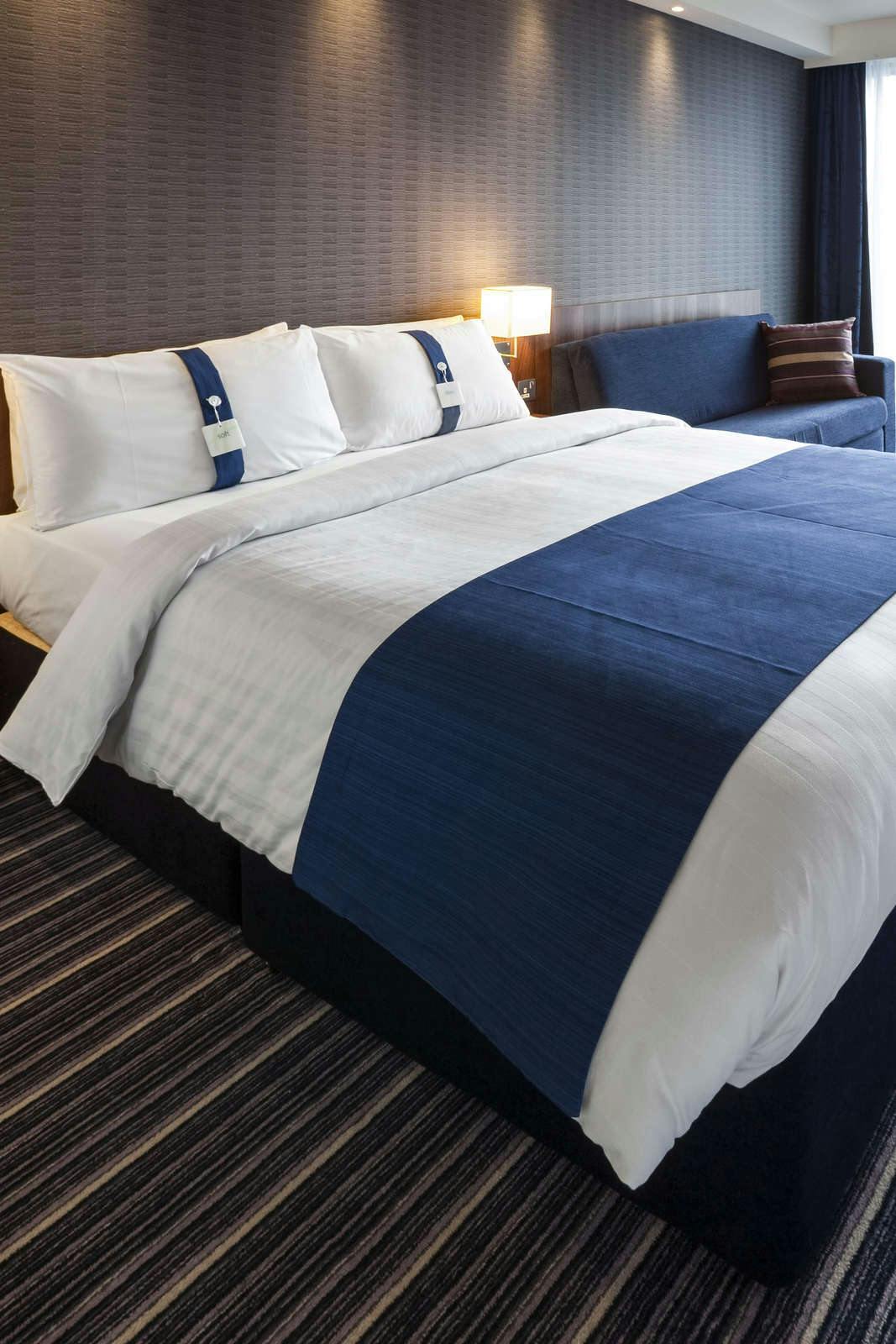 Hotel Holiday Inn Express Manchester City Centre - Arena photo 1