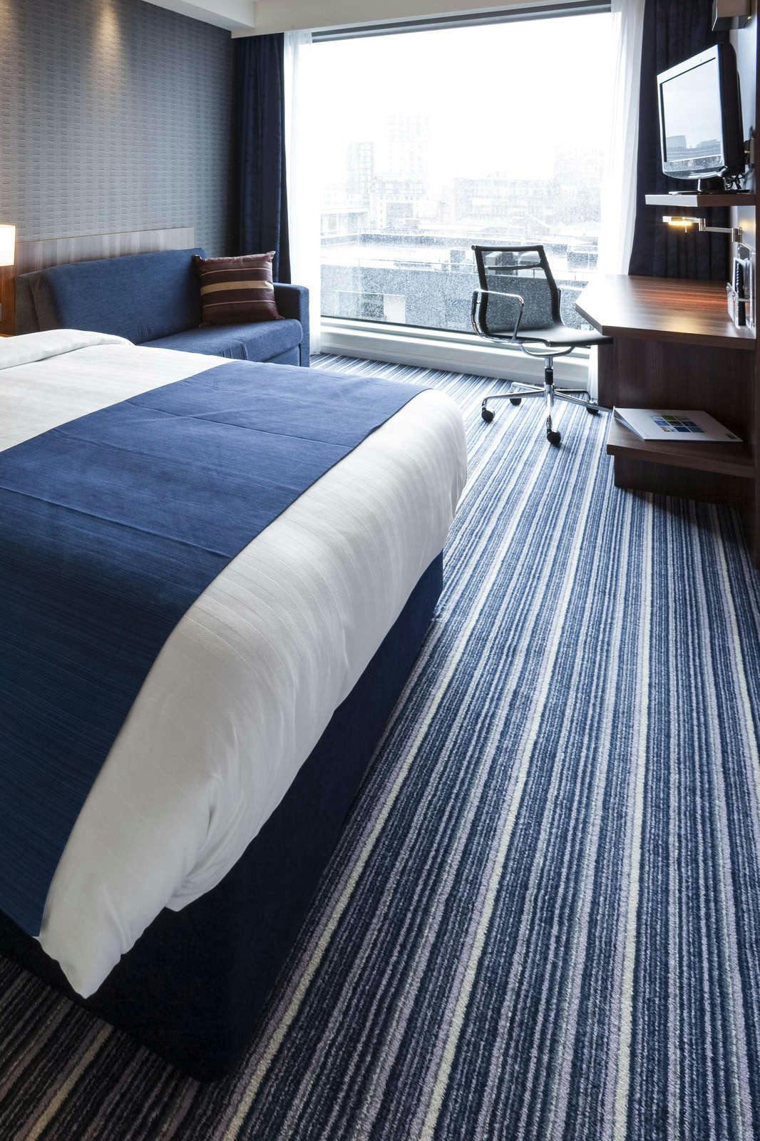 Hotel Holiday Inn Express Manchester City Centre - Arena photo 3