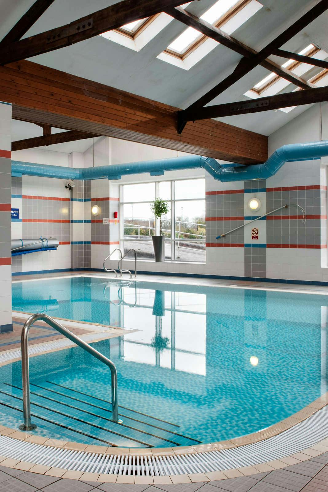 Hotel Holiday Inn Ellesmere Port/Cheshire Oaks photo 1