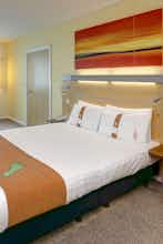 Hotel Holiday Inn Express Leeds City Centre Armouries photo 2