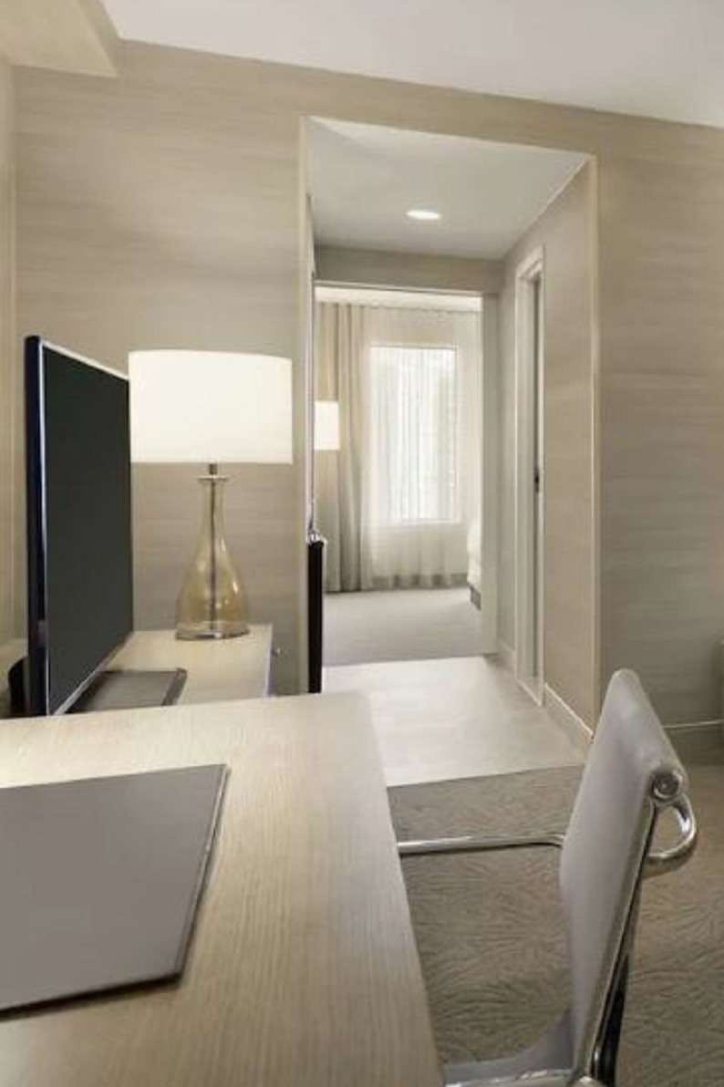 Hotel Doubletree Suites By Hilton Hotel Boston-Cambridge photo 2