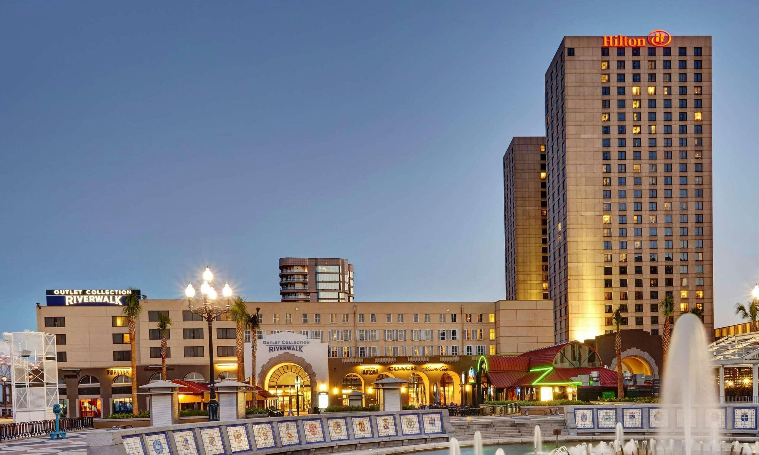 Hilton New Orleans Riverside