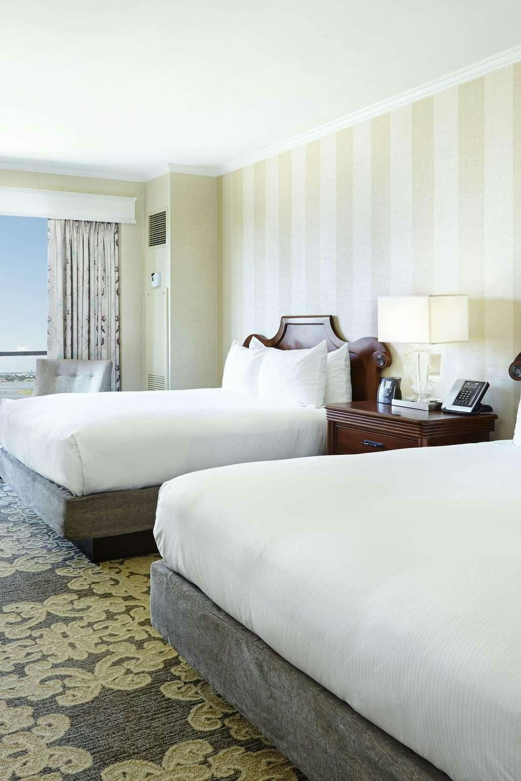 Hotel Hilton New Orleans Riverside photo 2