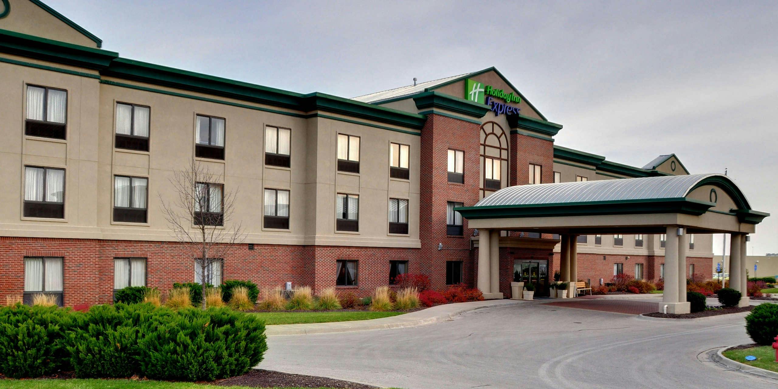 Holiday Inn Express Village West