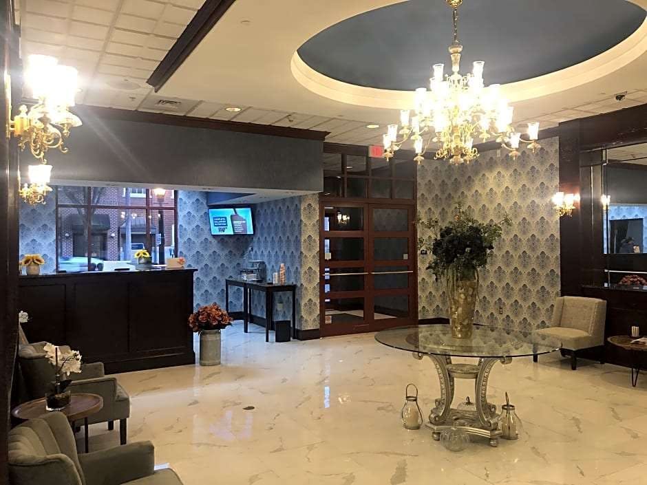 University Hotel & Suites Shippensburg, Trademark by Wyndham