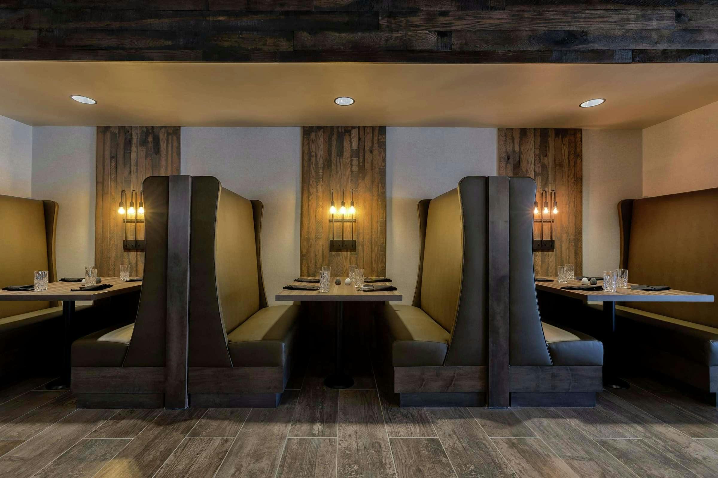 Hotel Embassy Suites by Hilton Tulsa I-44 photo 5