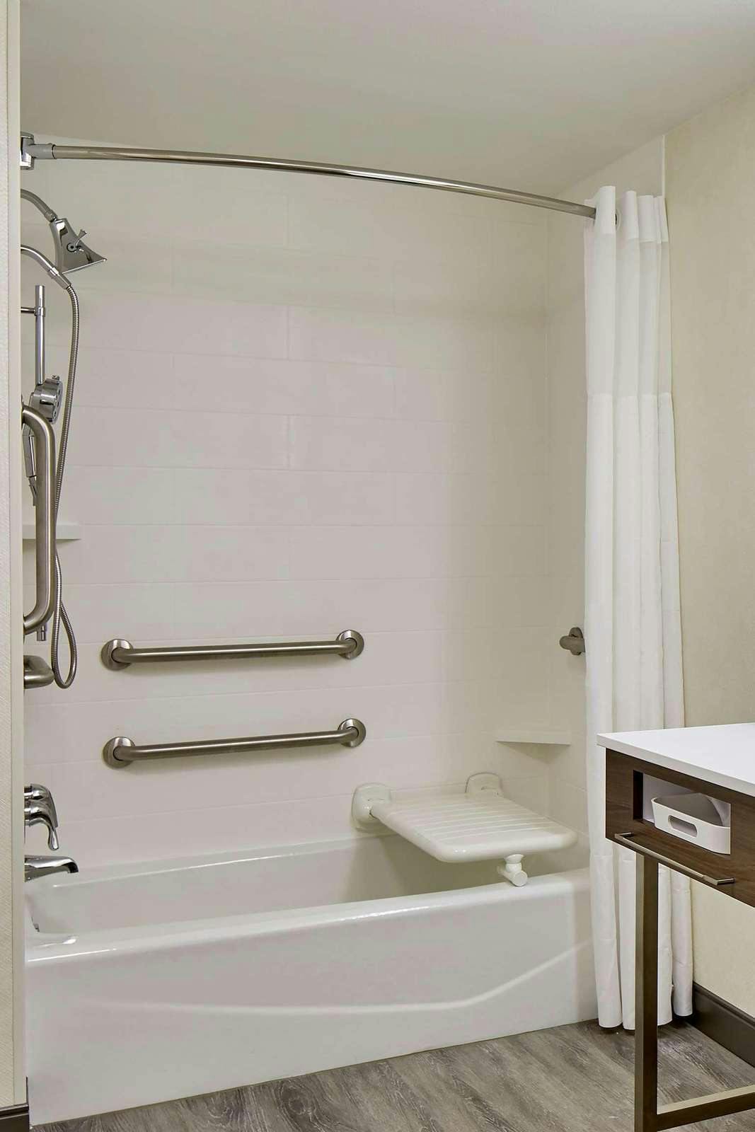 Hotel Hampton Inn and Suites Atlanta Midtown photo 3