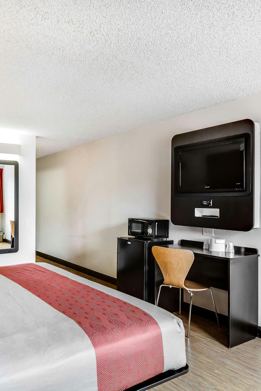 Hotel Motel 6 Carson photo 5