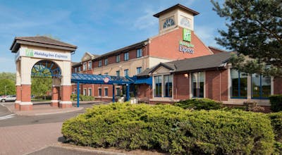 Holiday Inn Express Strathclyde Park M74