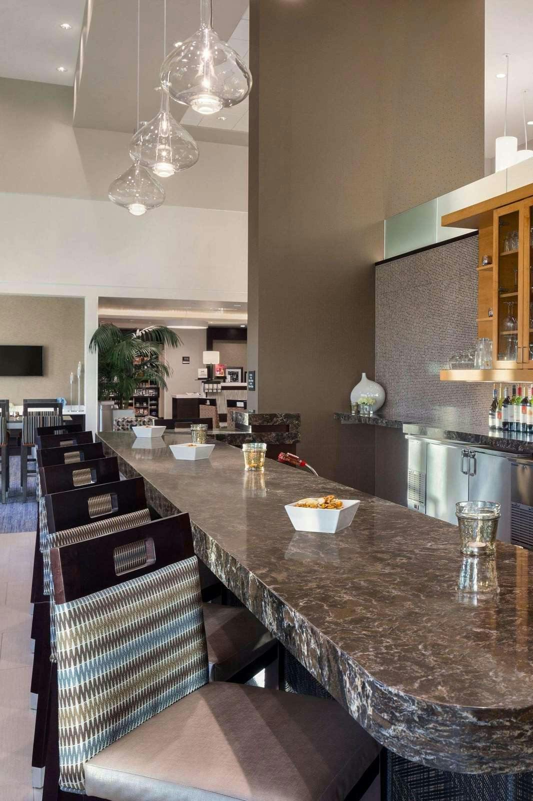 Hotel Hampton Inn - Suites Rosemont Chicago O'hare photo 4