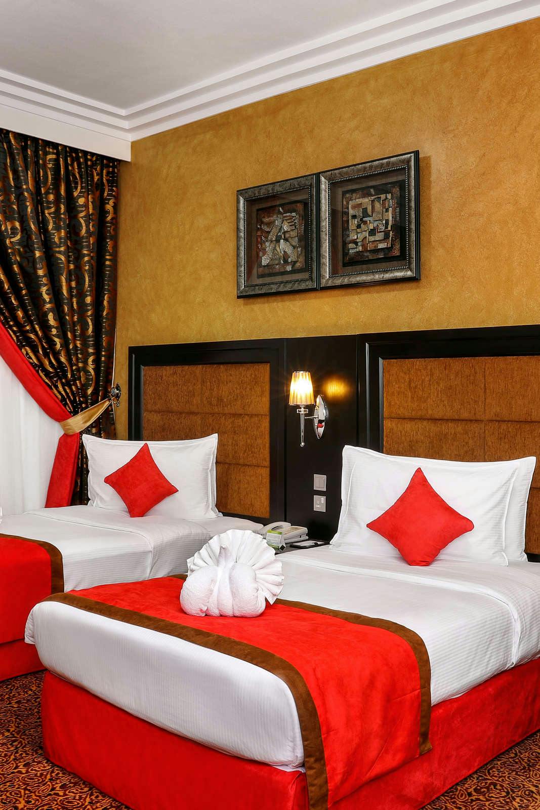 Hotel Royal Grand Suite Hotel photo 2