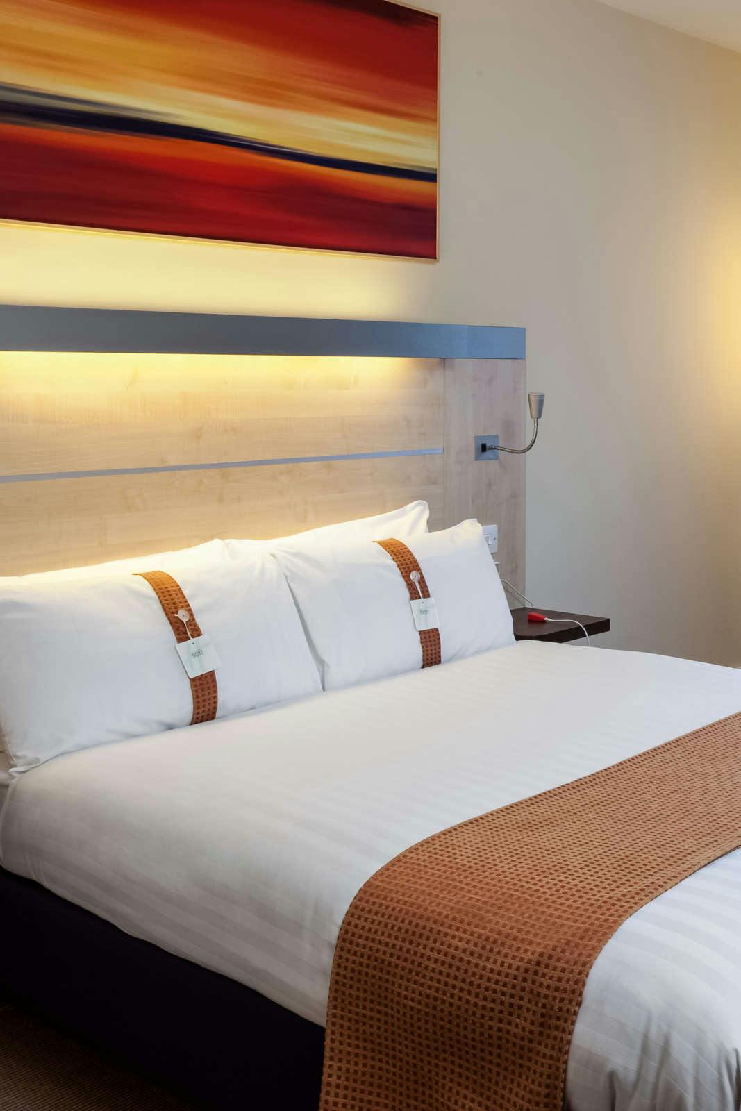 Hotel Holiday Inn Express Walsall photo 1