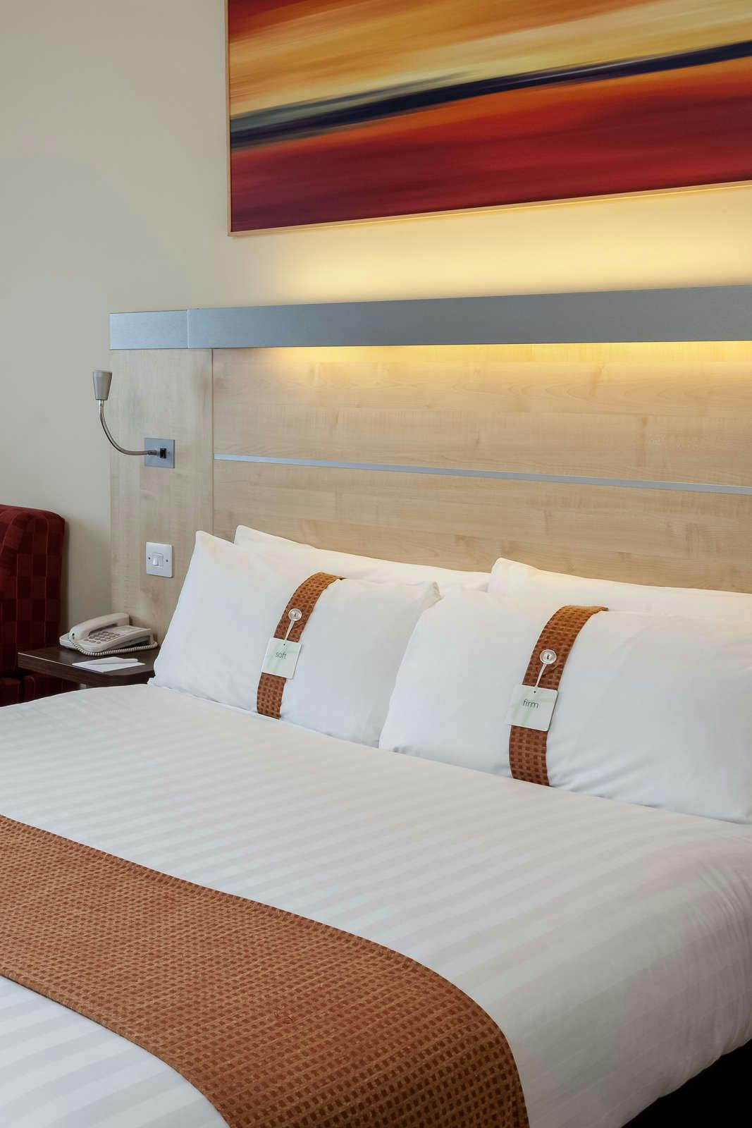 Hotel Holiday Inn Express Walsall photo 2