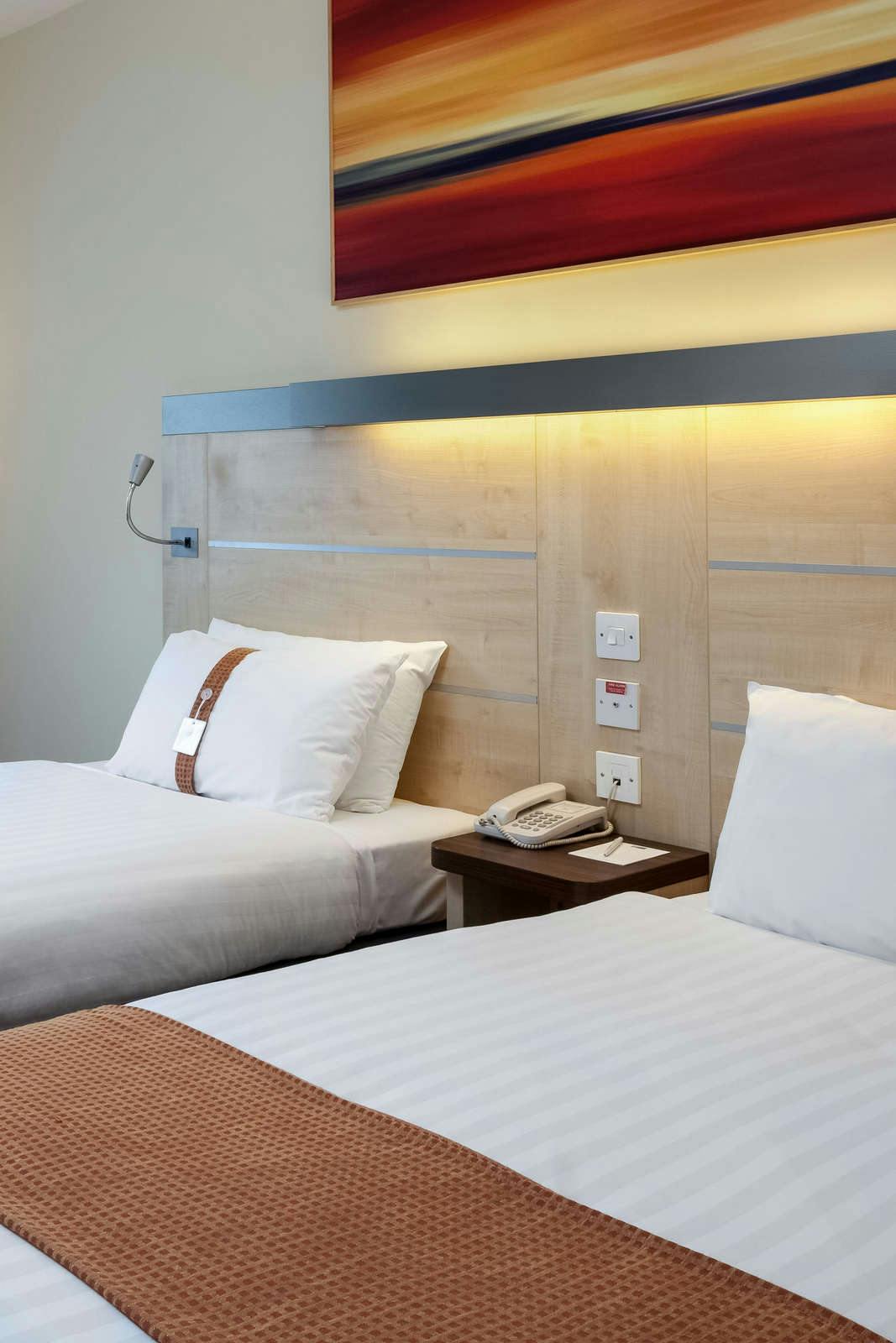 Hotel Holiday Inn Express Walsall photo 3