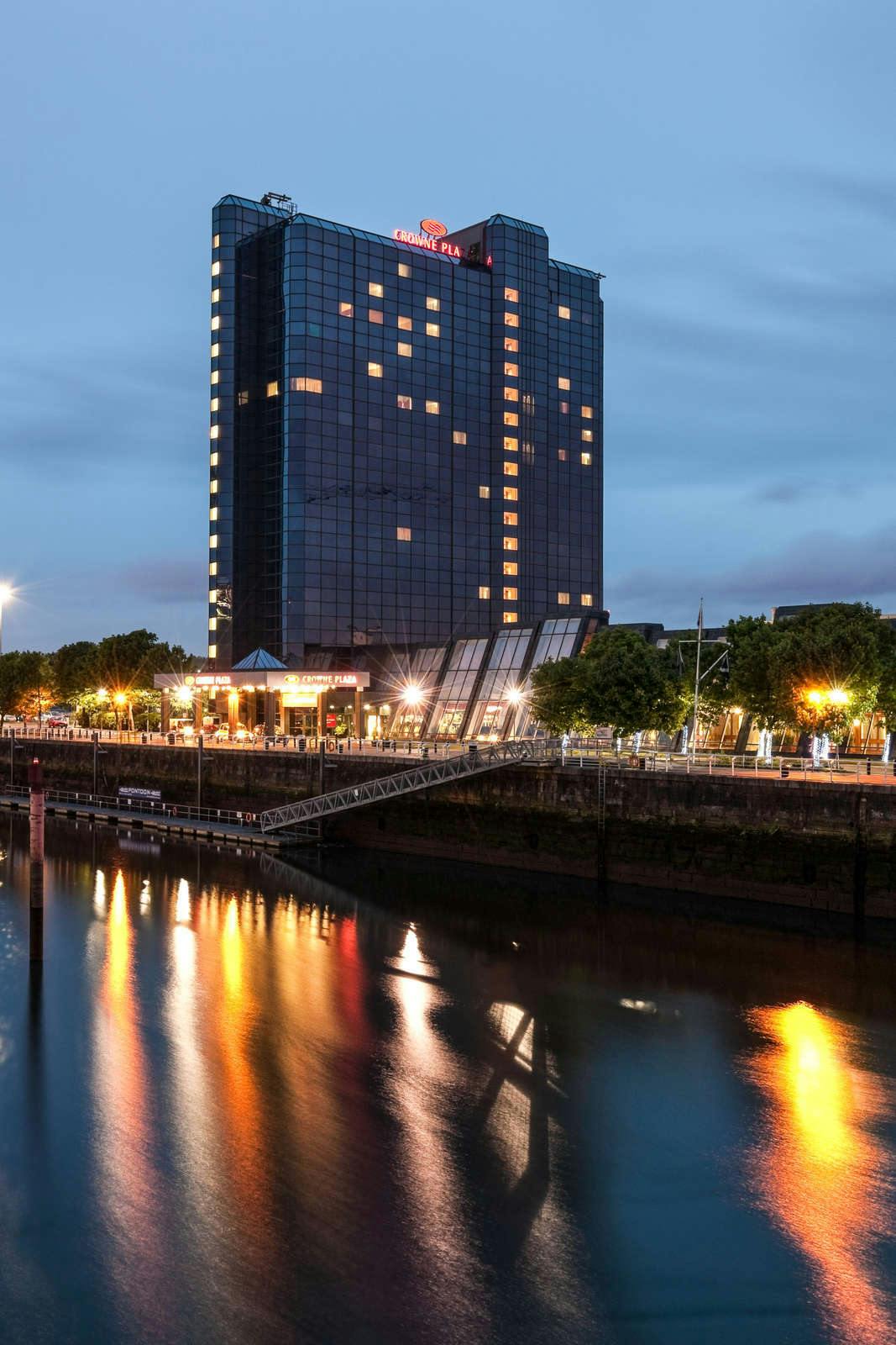 Hotel Crowne Plaza Glasgow photo 1