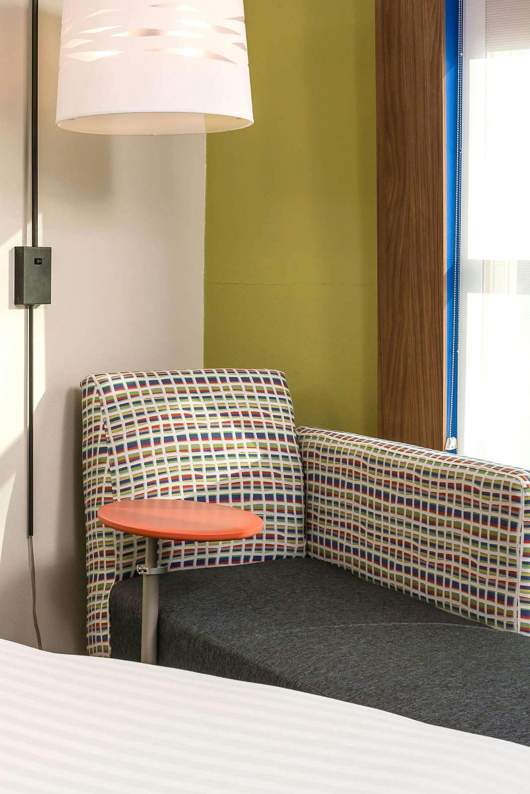 Hotel Holiday Inn Express Hotel & Suites White River Junction photo 3