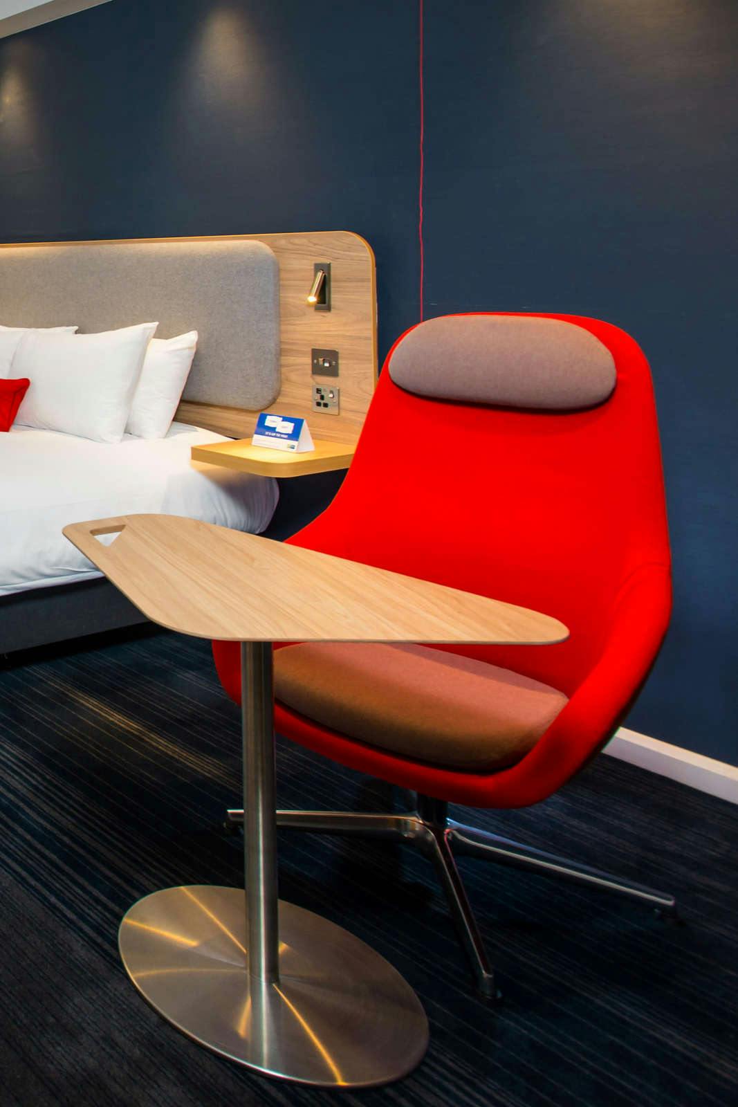 Hotel Holiday Inn Express Milton Keynes photo 4