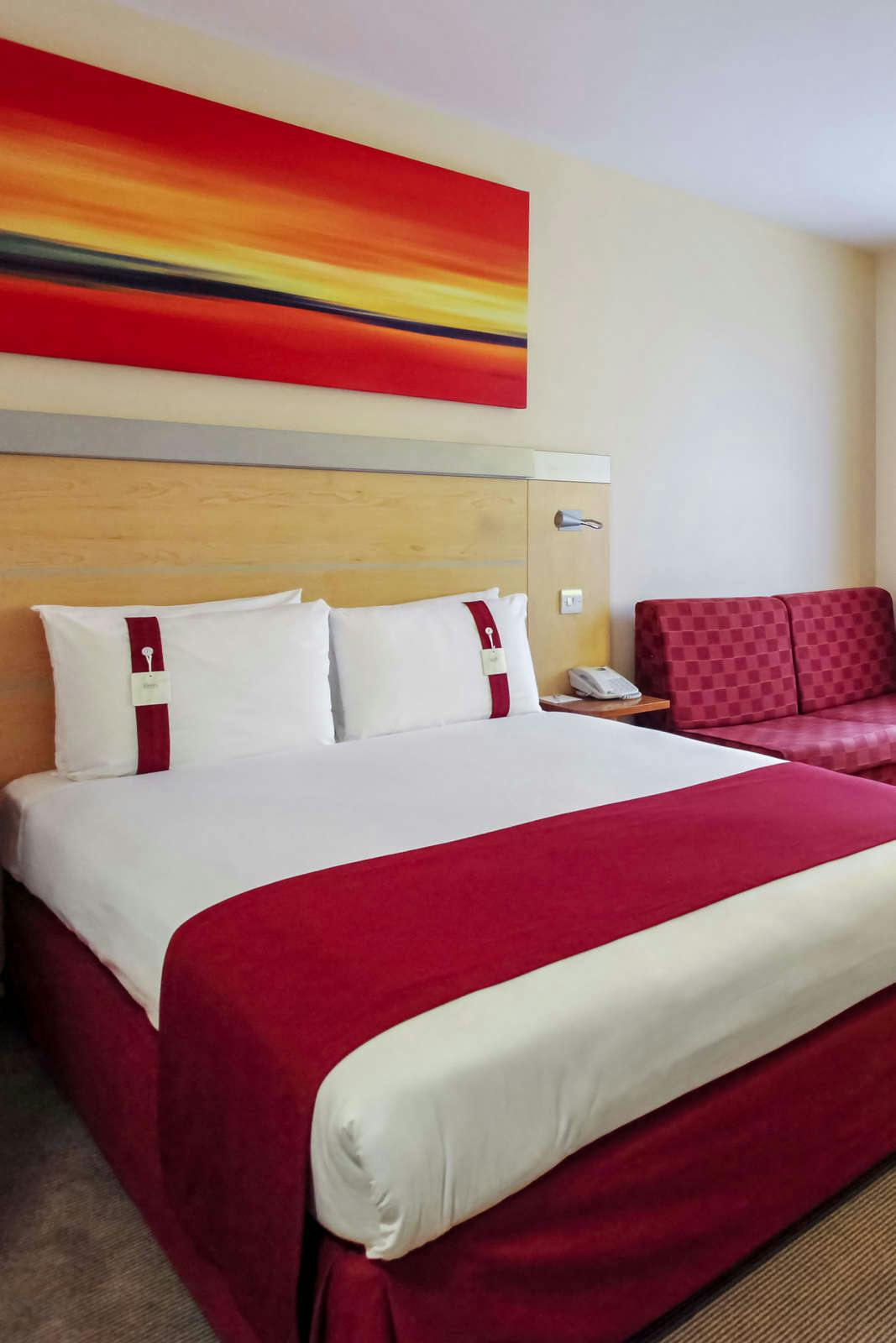 Hotel Holiday Inn Express Redditch photo 2