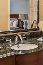 Hotel DoubleTree Suites by Hilton Naples photo 5