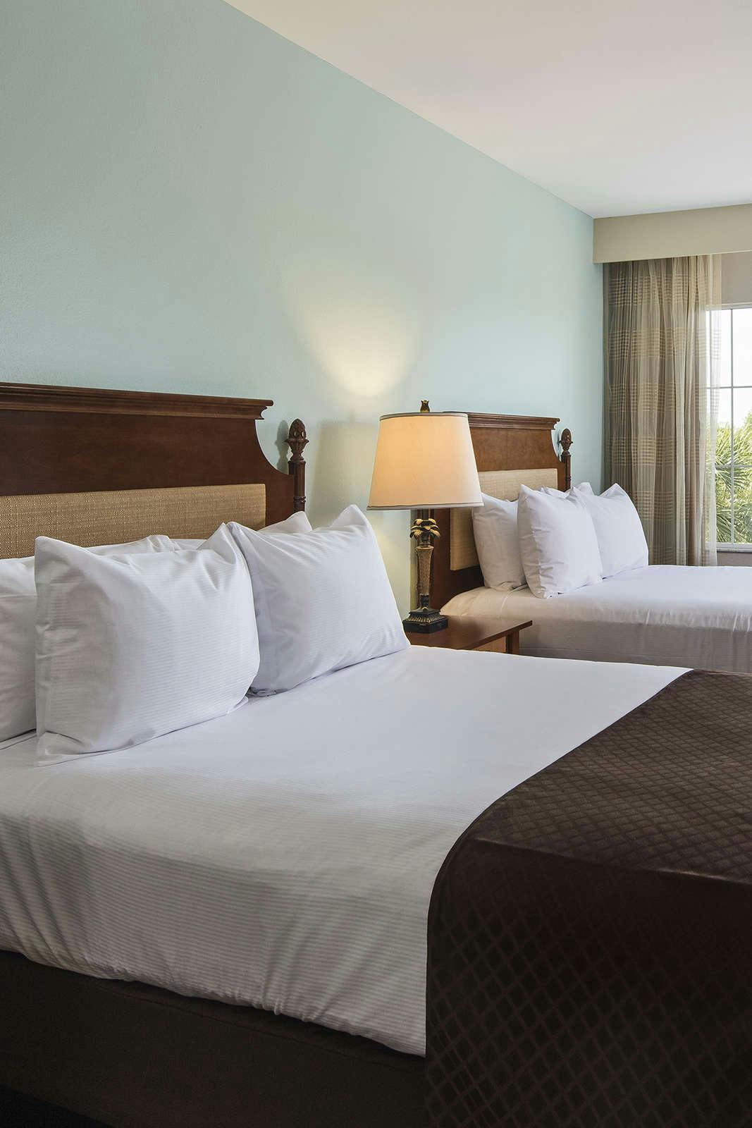 Hotel DoubleTree Suites by Hilton Naples photo 1