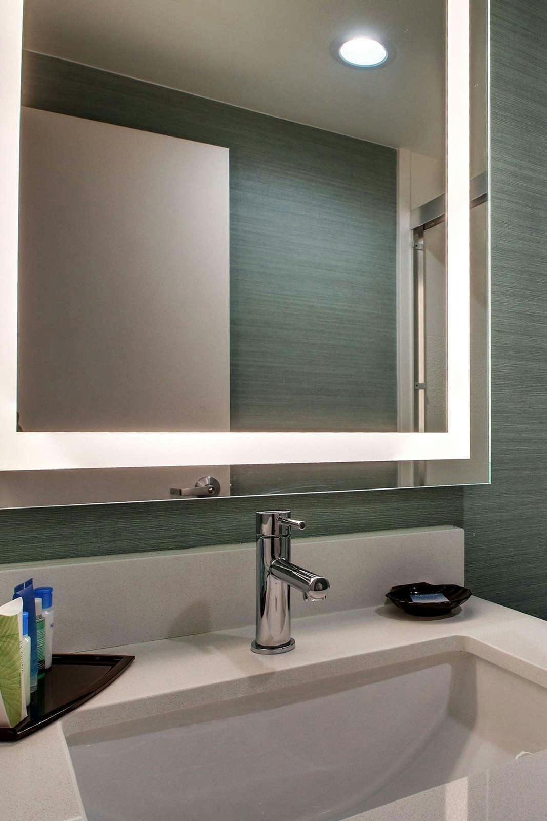 Hotel Best Western Plus New Englander photo 4