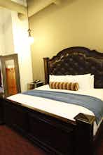 Hotel The Brewhouse Inn & Suites photo 2