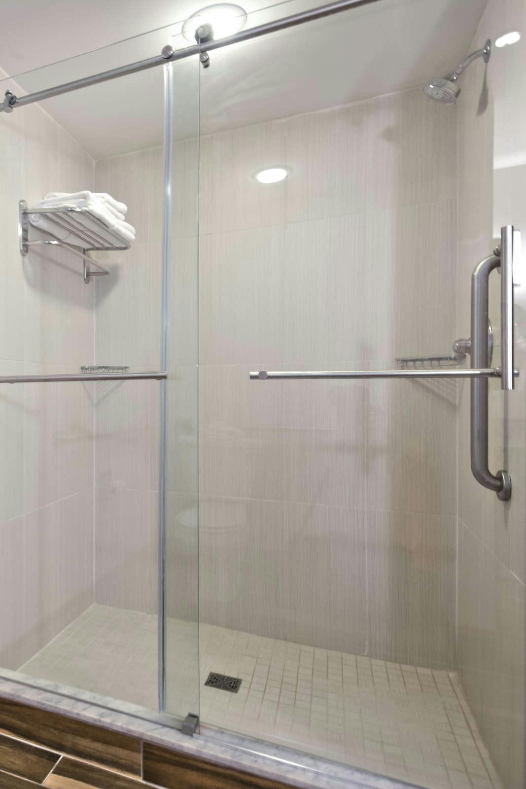 Hotel Holiday Inn Manahawkin/Long Beach Island photo 4