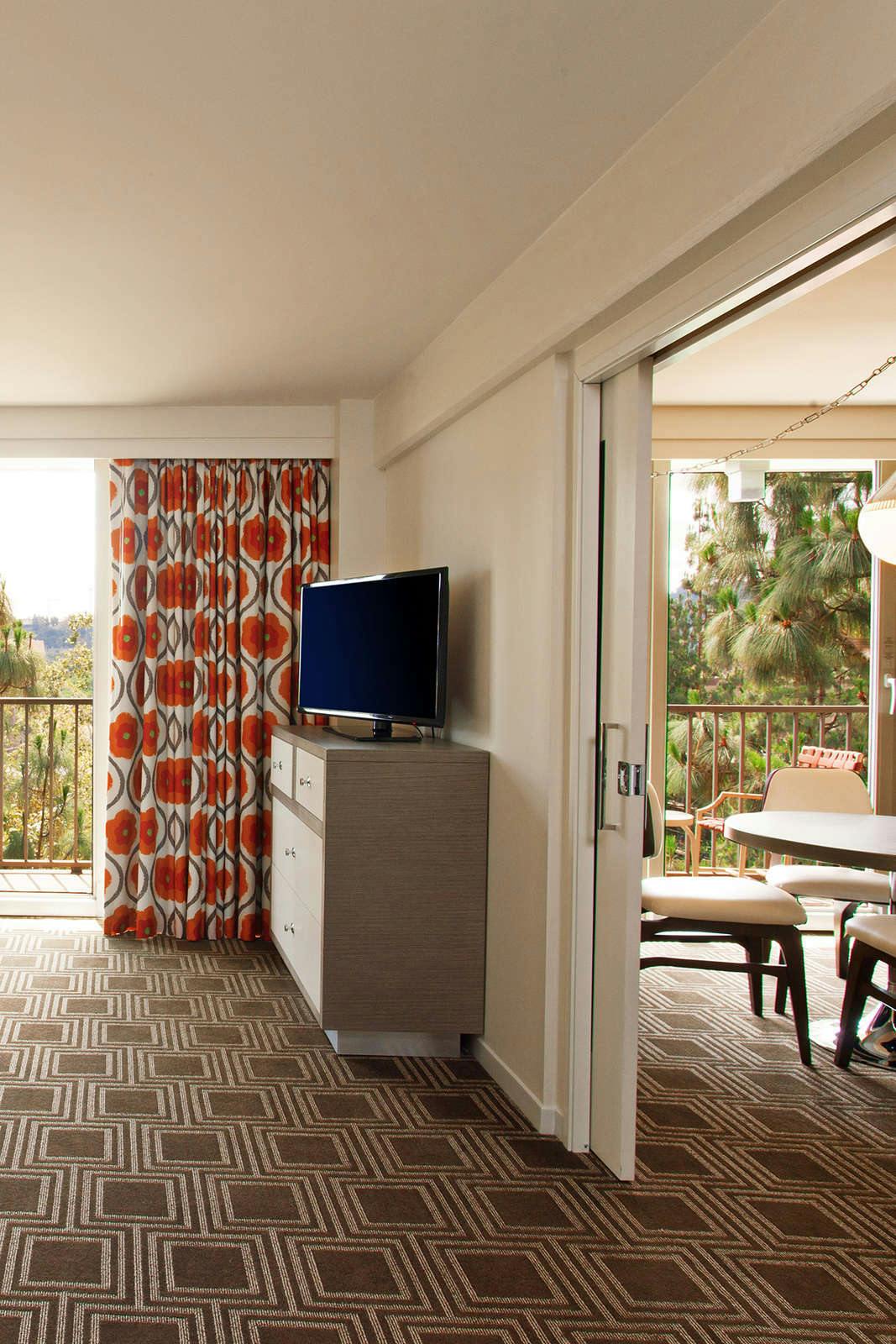 Hotel The Garland - Fillmore Suite photo 4