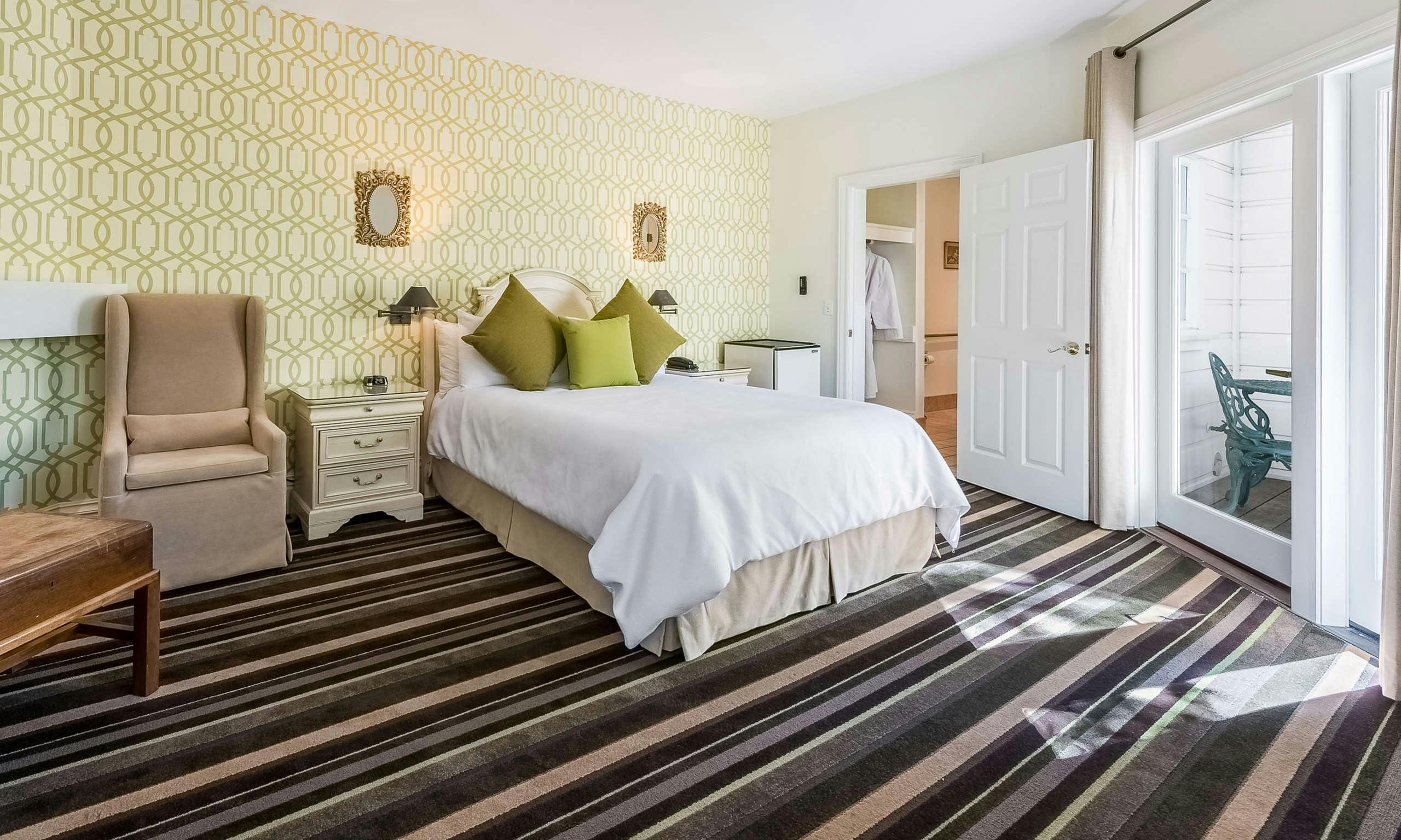 The Bergson, BW Signature Collection