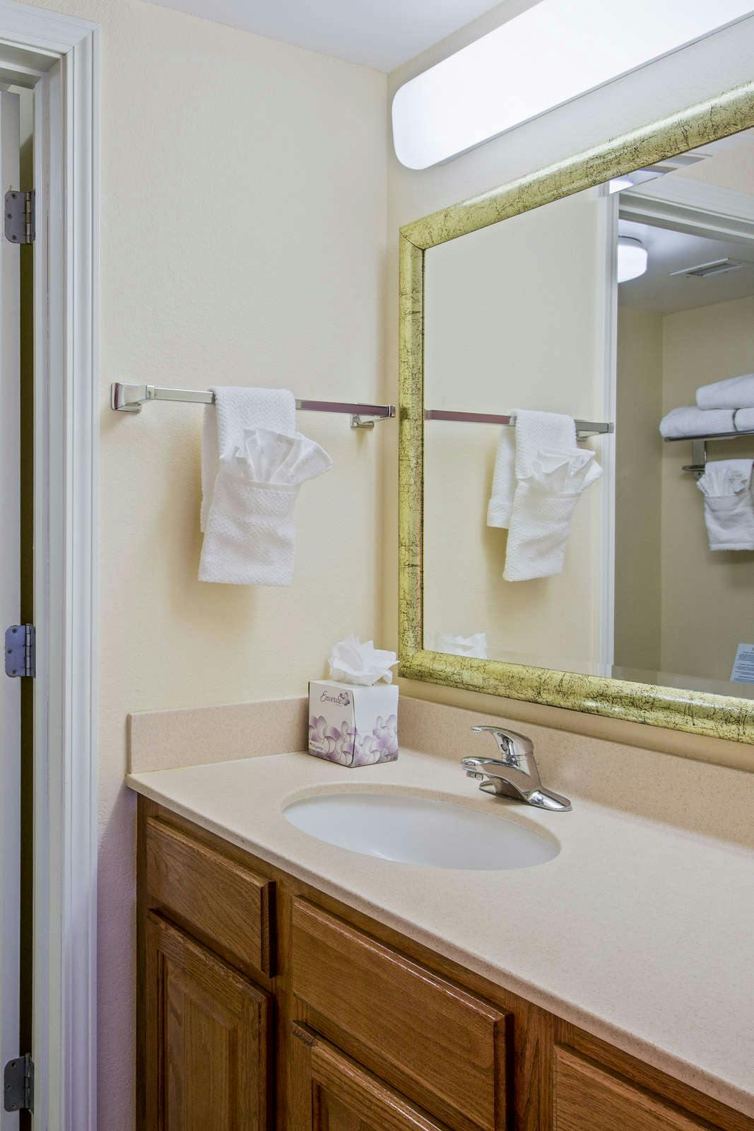 Hotel Staybridge Suites Wilmington Newark photo 4