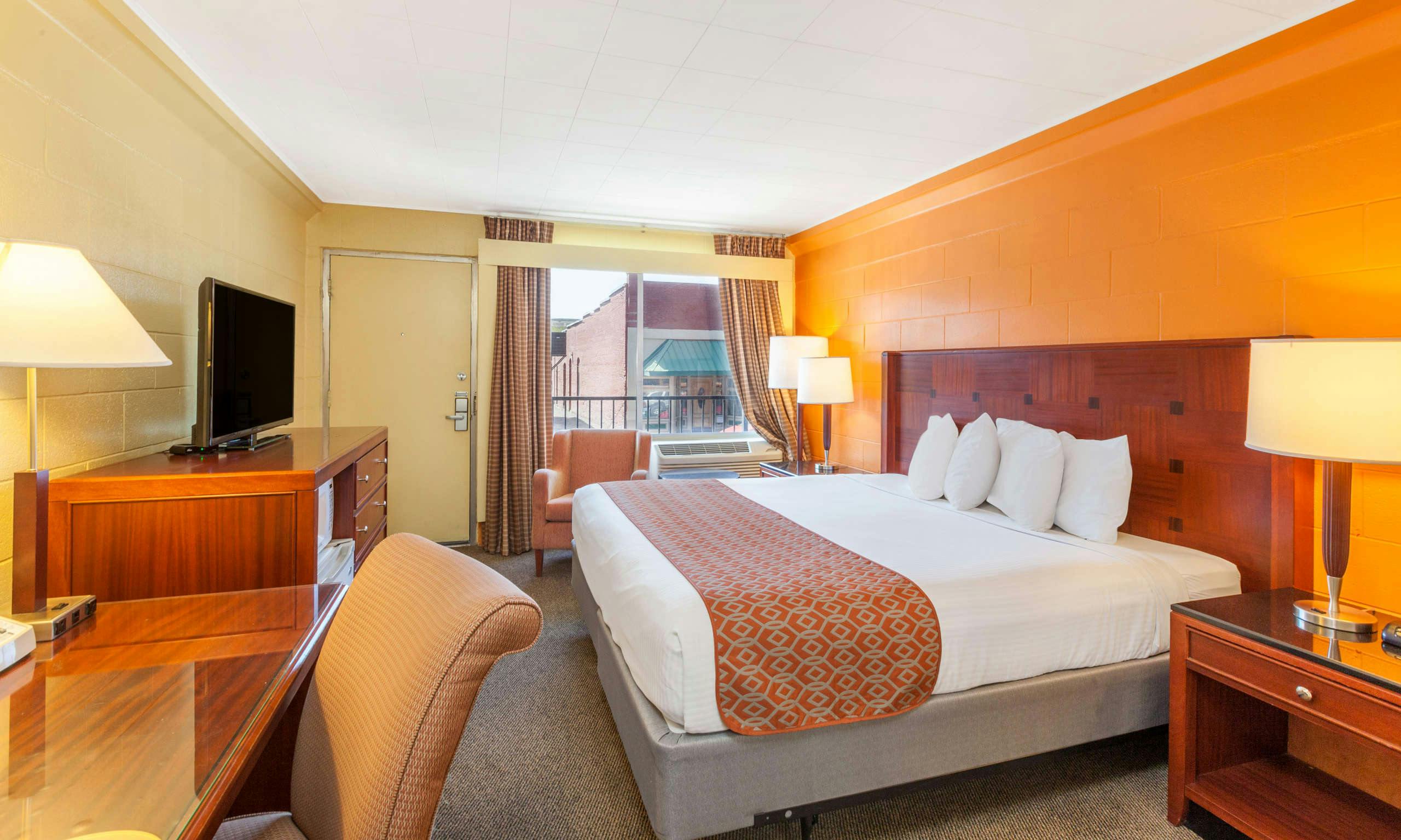 The Marigold Hotel - Downtown Pendleton