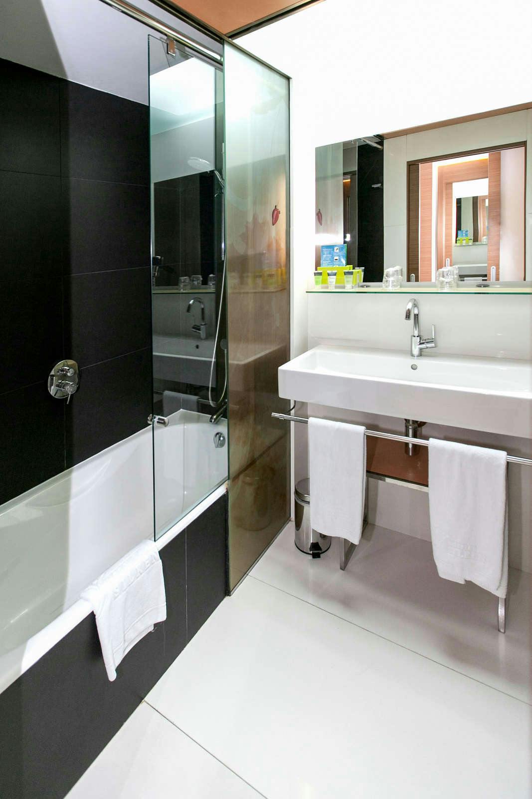 Hotel Vincci Zaragoza Zentro photo 4