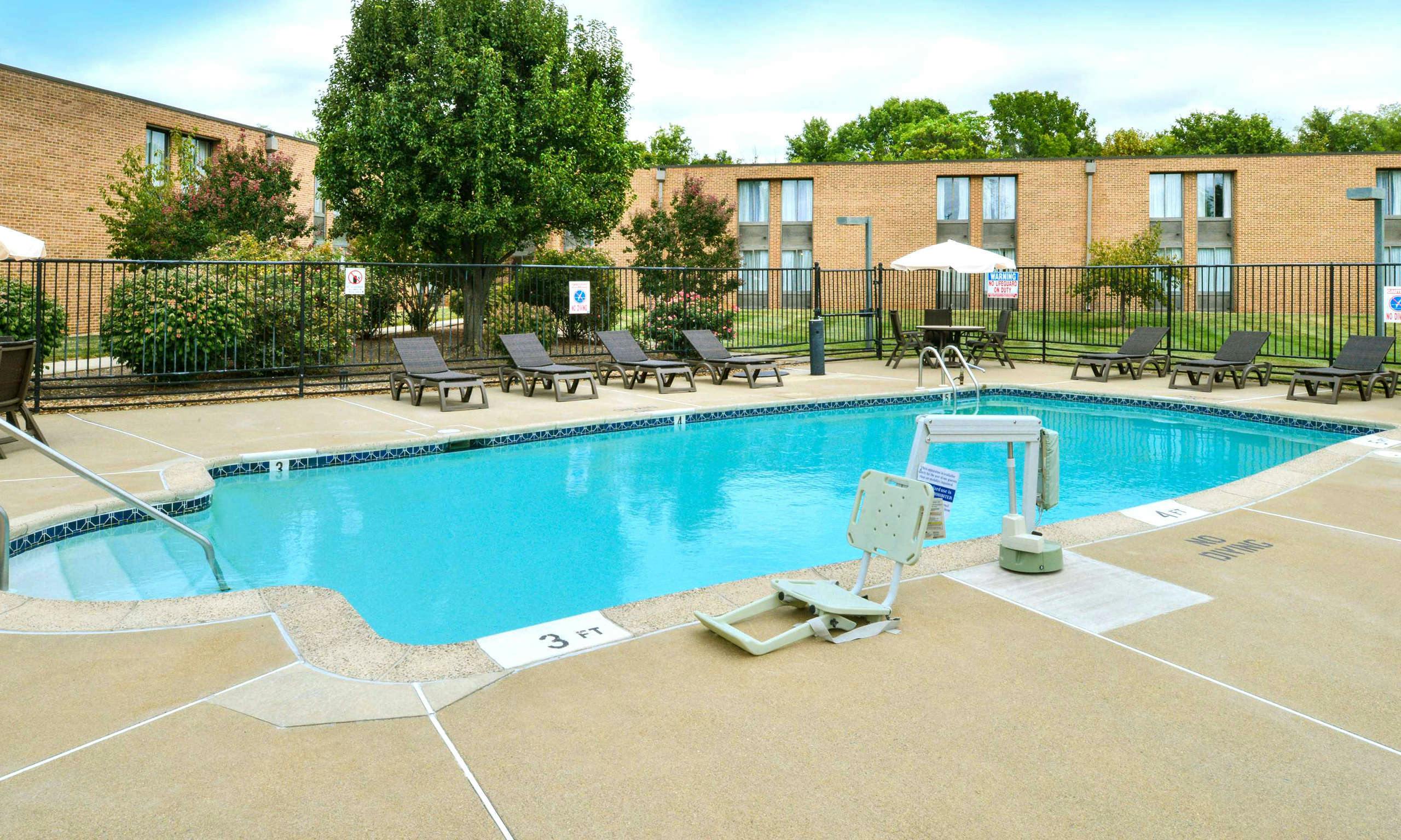 Best Western Leesburg Hotel & Conference Center