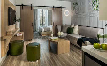 Hotel Zero Degrees Danbury