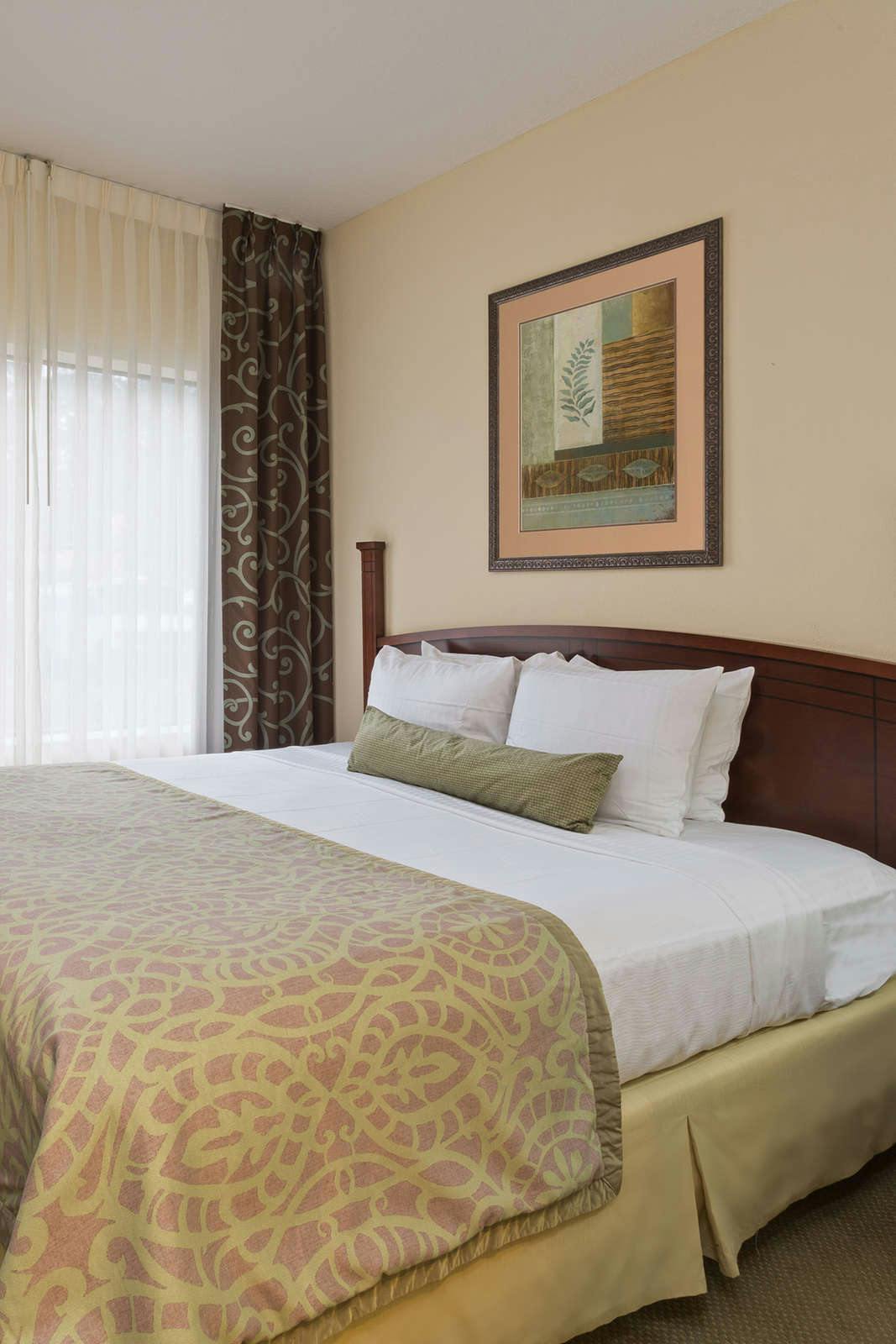 Hotel Staybridge Suites Orlando Airport South photo 3