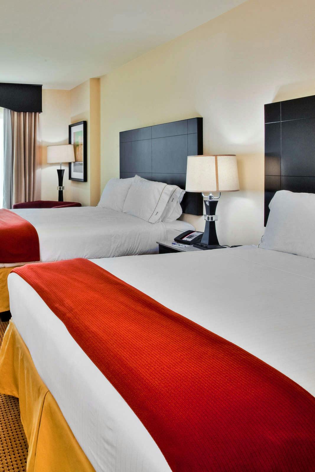 Hotel Holiday Inn Express Hotel & Suites Orlando International Drive photo 3