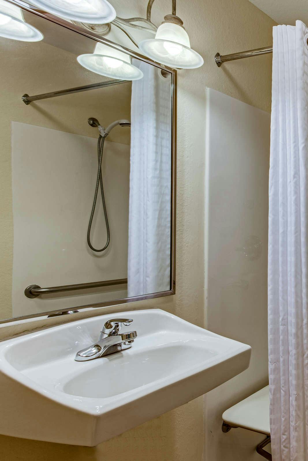 Hotel Candlewood Suites Lake Mary photo 3