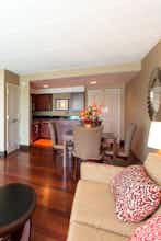 Hotel Crowne Plaza Woburn photo 5