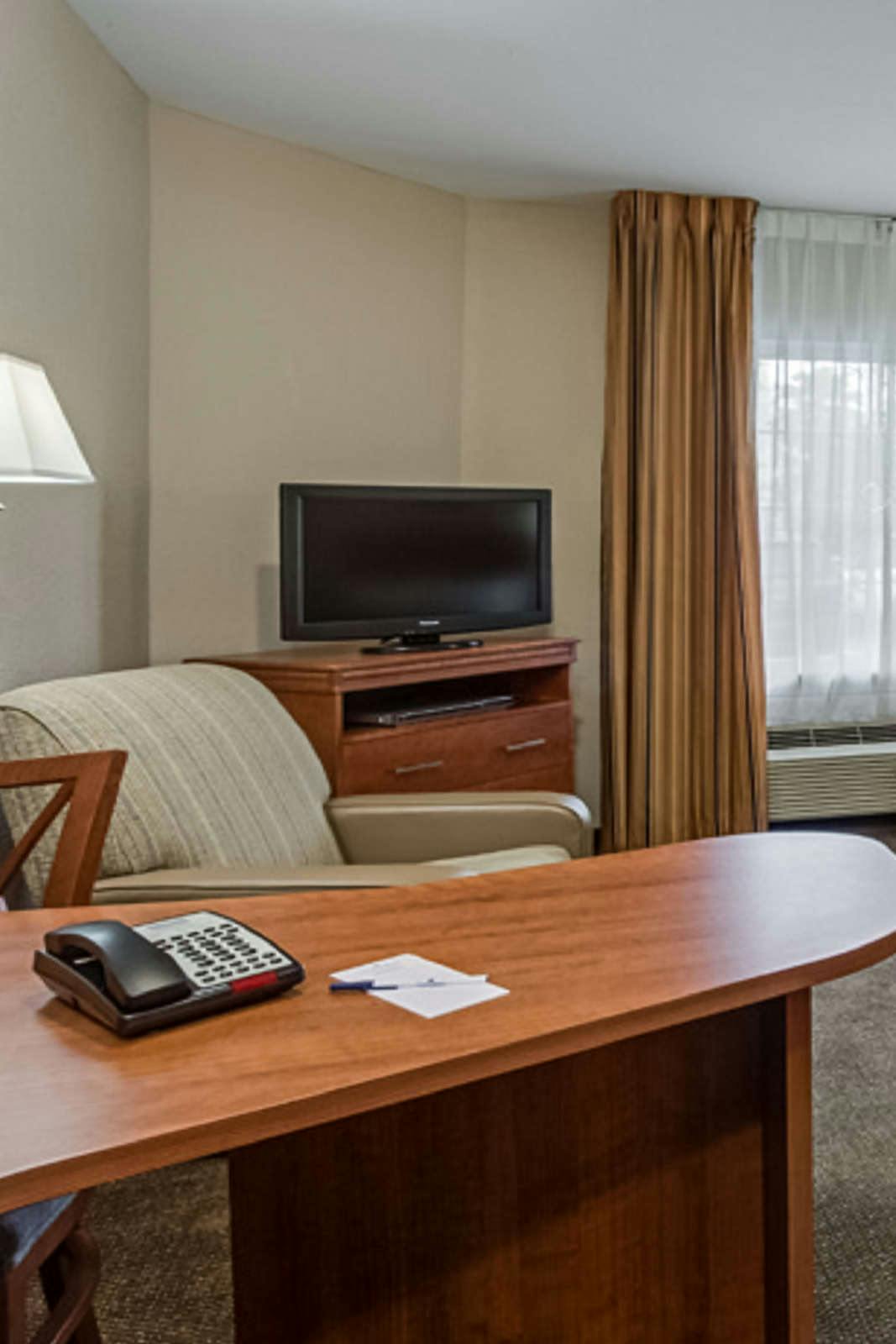 Hotel Candlewood Suites Fort Lauderdale Airport photo 3