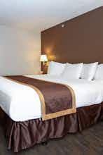 Hotel New Victorian Suites photo 2