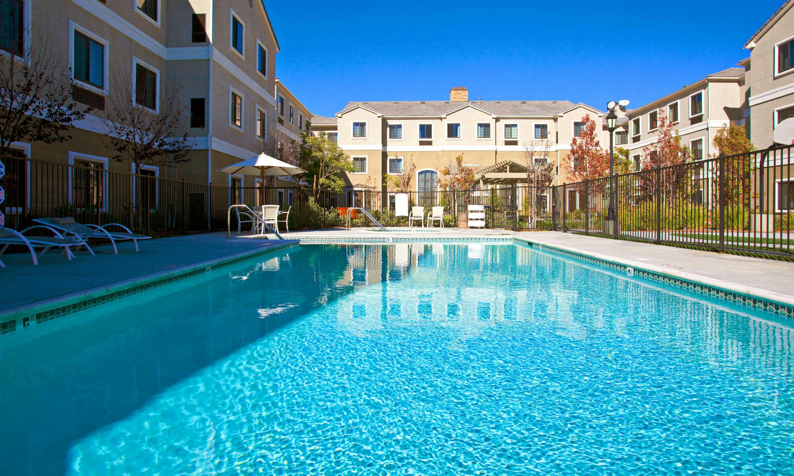 Staybridge Suites Lake Forest