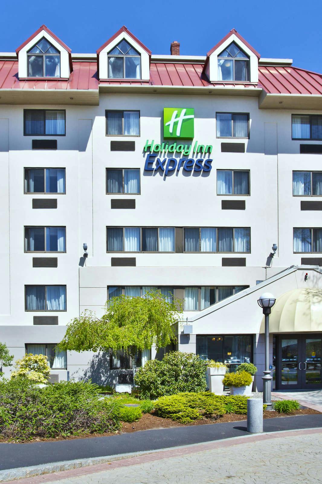 Hotel Holiday Inn Express Waltham photo 1