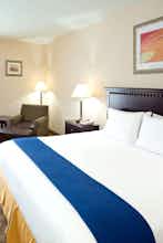 Hotel Holiday Inn Express & Suites Carneys Point - Pennsville, an IHG Hotel photo 4