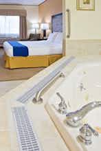Hotel Holiday Inn Express Hotel & Suites Absecon Atlantic City Area photo 4