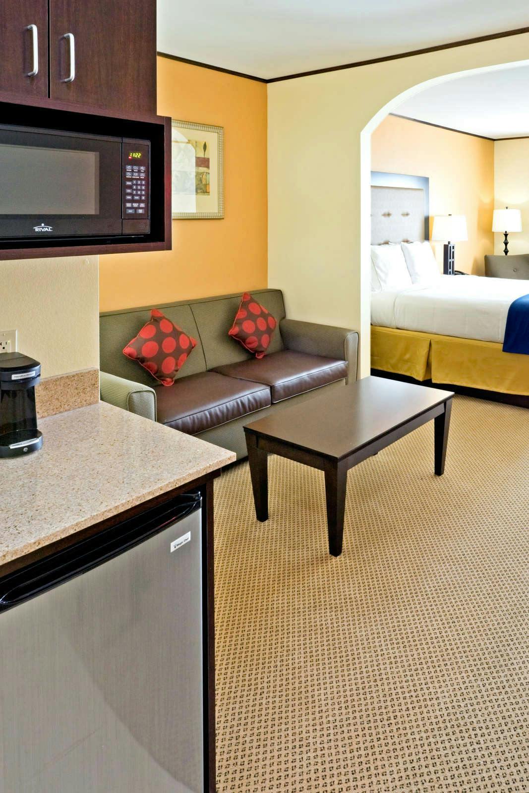 Hotel Holiday Inn Express Hotel & Suites Absecon Atlantic City Area photo 5